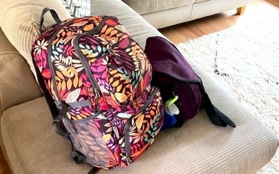 How to pack a backpack and what to bring in 2022